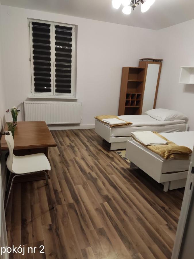 Mieszkanie Blisko Targow Poznanskich Poznań Exterior foto
